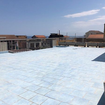 Appartamento Casasolemare Fondachello Fondachello  Exteriör bild