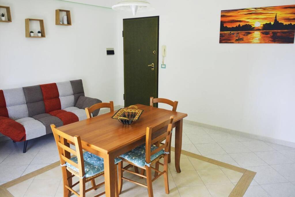 Appartamento Casasolemare Fondachello Fondachello  Exteriör bild