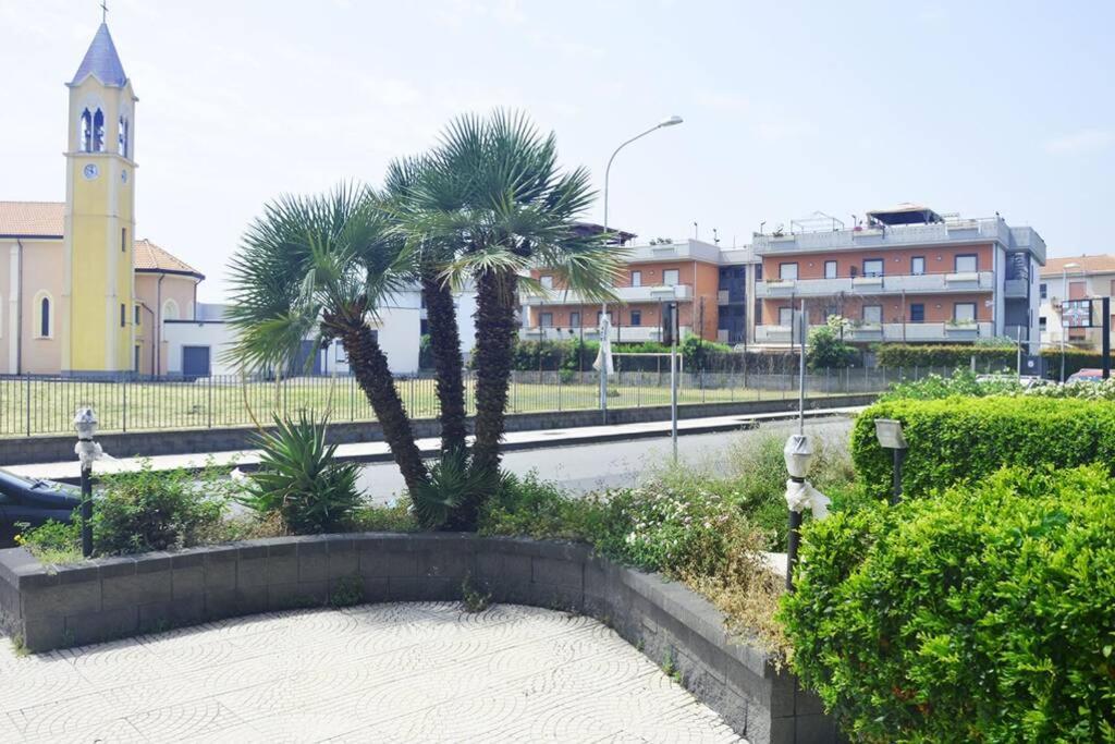 Appartamento Casasolemare Fondachello Fondachello  Exteriör bild
