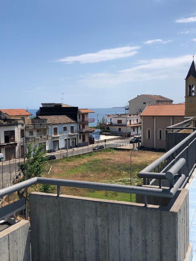 Appartamento Casasolemare Fondachello Fondachello  Exteriör bild